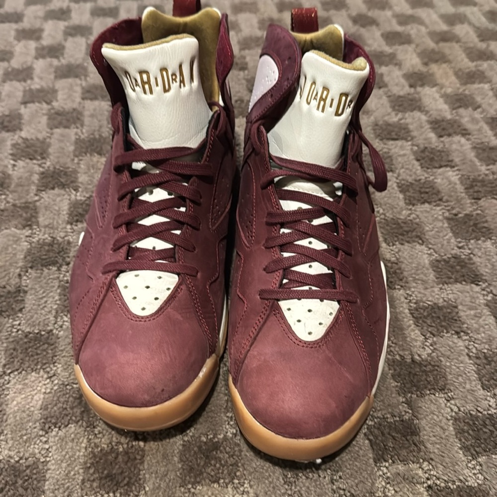 Jordan size 10